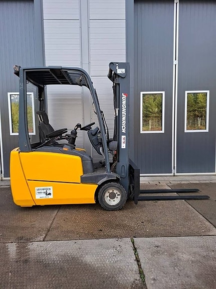 Jungheinrich EFG 218 K 2 of 7