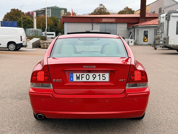 Volvo S60 6 of 29