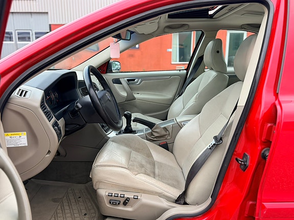 Volvo S60 9 of 29