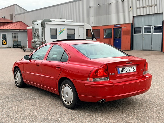 Volvo S60 7 of 29