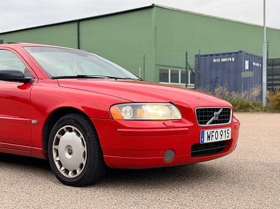 Volvo S60 19 of 29