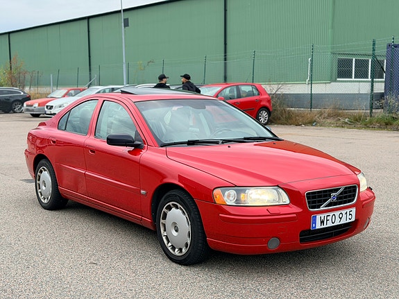 Volvo S60 3 of 29