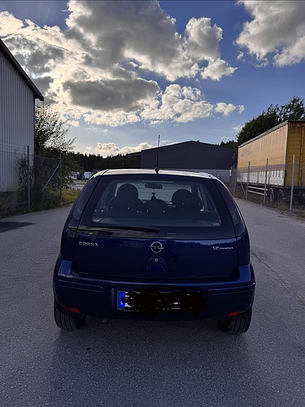 Opel Corsa 6 of 8