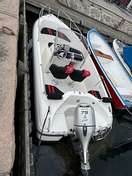 Micore 570 CC Offshore 3 of 4