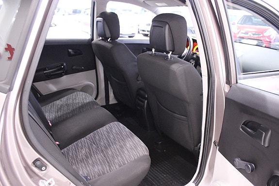 Kia Ceed 16 of 23