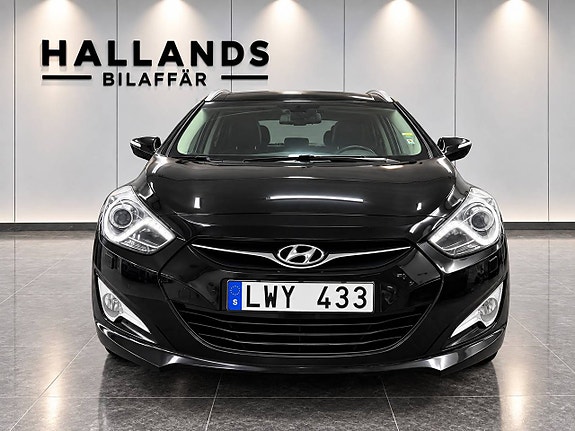 Hyundai i40 2 of 15