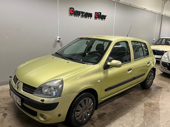 Renault Clio 7 of 15