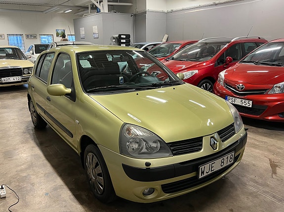 Renault Clio 3 of 15