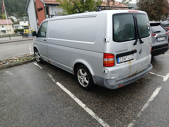Volkswagen Transporter 3 of 4