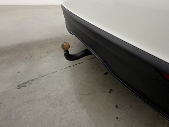 Tesla Model X 9 of 30
