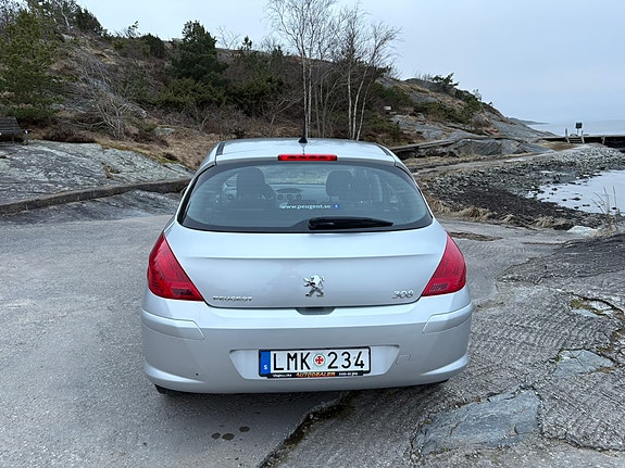 Peugeot 308 3 of 11
