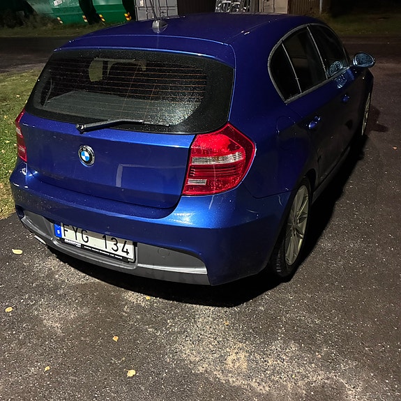 BMW 120d 3 of 11