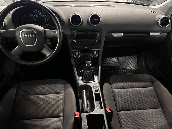 Audi A3 6 of 8