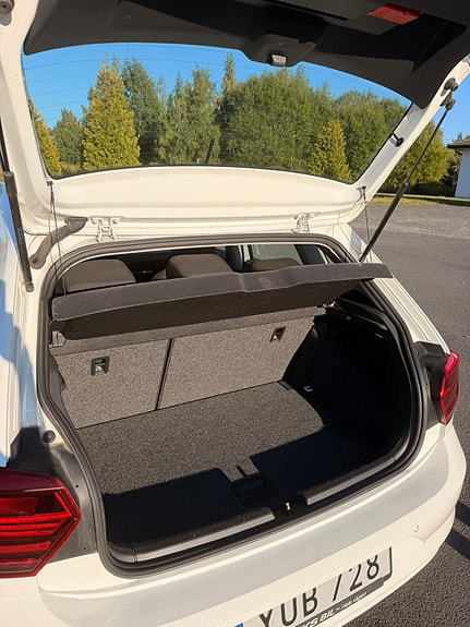 Volkswagen Polo 5 of 11