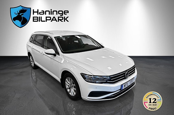 Volkswagen Passat 5 of 28