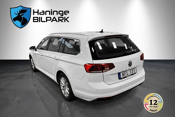 Volkswagen Passat 8 of 28