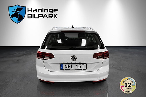 Volkswagen Passat 7 of 28