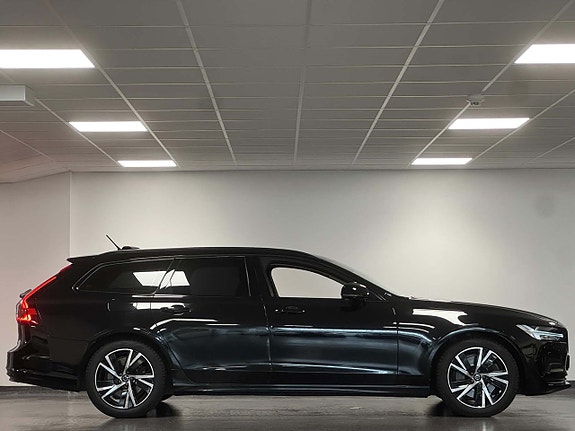 Volvo V90 3 of 22