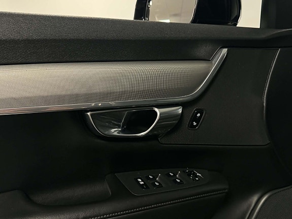 Volvo V90 21 of 22