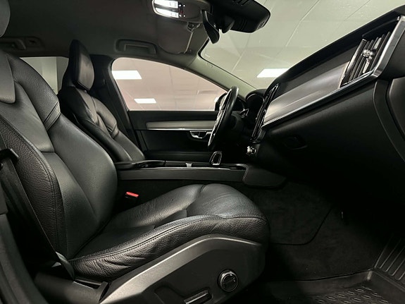 Volvo V90 15 of 22
