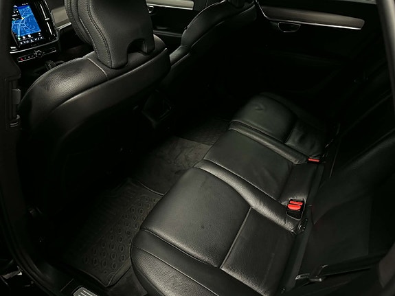 Volvo V90 19 of 22