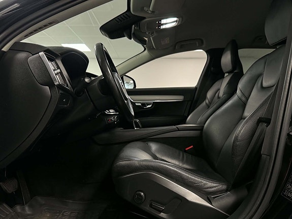 Volvo V90 13 of 22