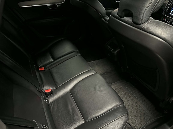 Volvo V90 20 of 22