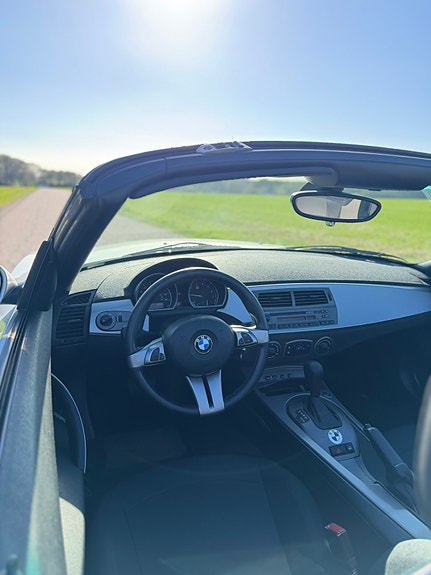 BMW Z4 4 of 7
