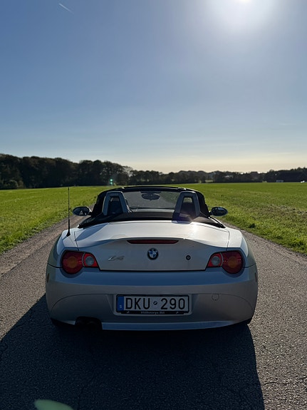 BMW Z4 3 of 7