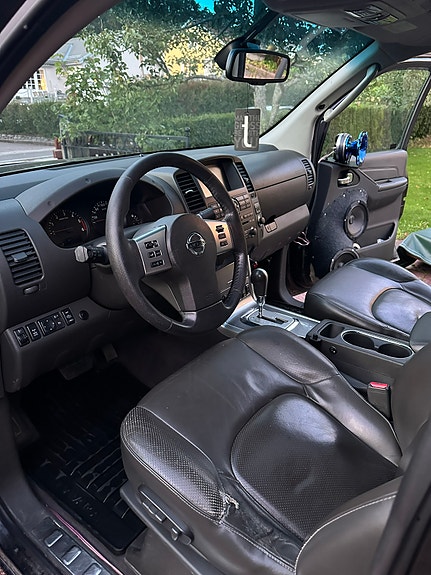Nissan Navara 7 of 11