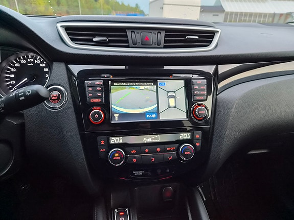 Nissan Qashqai 3 of 5