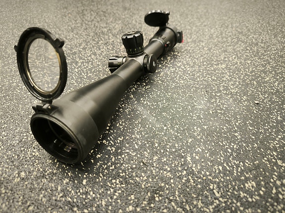 Product image 1 of 7