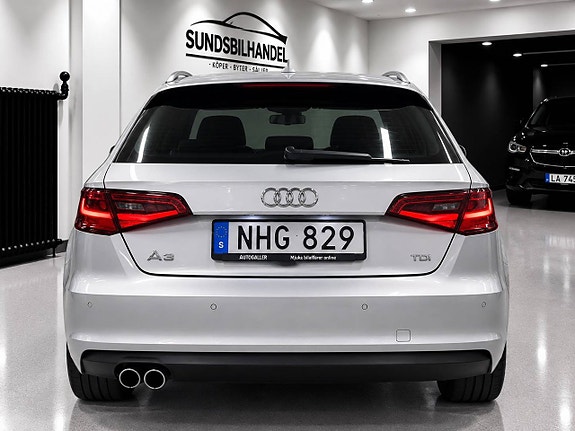 Audi A3 4 of 13
