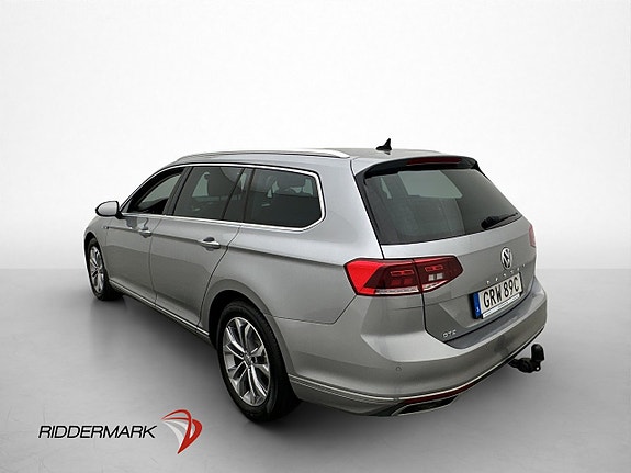 Volkswagen Passat 5 of 30