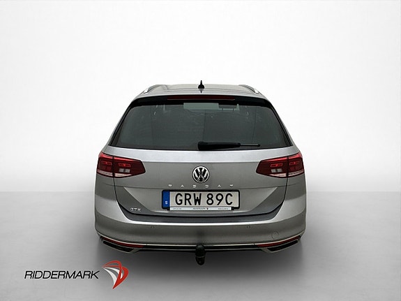 Volkswagen Passat 6 of 30