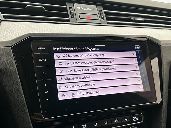 Volkswagen Passat 27 of 30