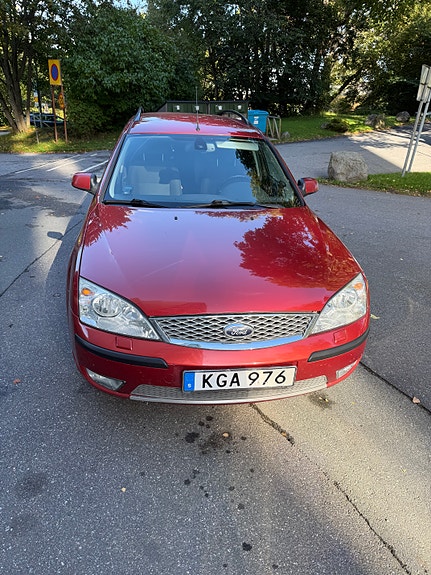 Ford Mondeo 5 of 6