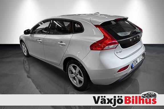 Volvo V40 4 of 14