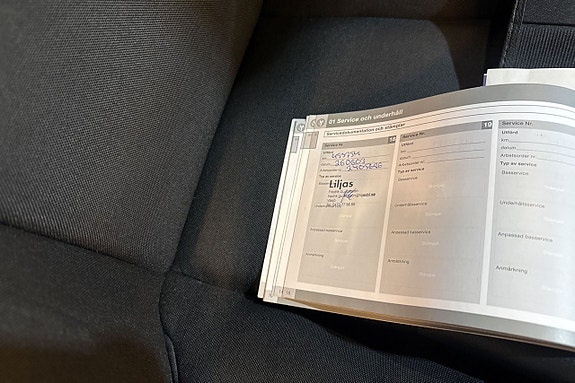 Volvo V40 14 of 14