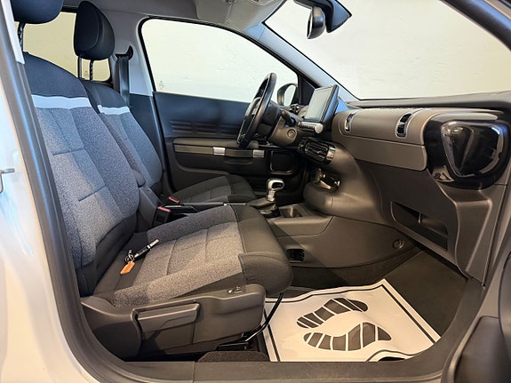 Citroen C4 Cactus 9 of 18