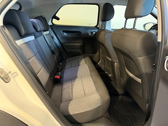 Citroen C4 Cactus 17 of 18
