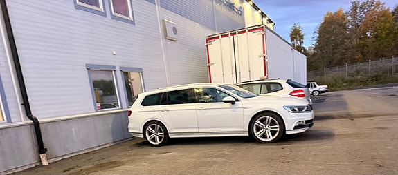 Volkswagen Passat 6 of 10