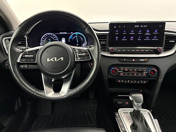 Kia XCeed 19 of 28
