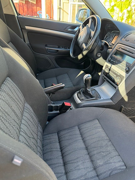 Skoda Octavia 12 of 14
