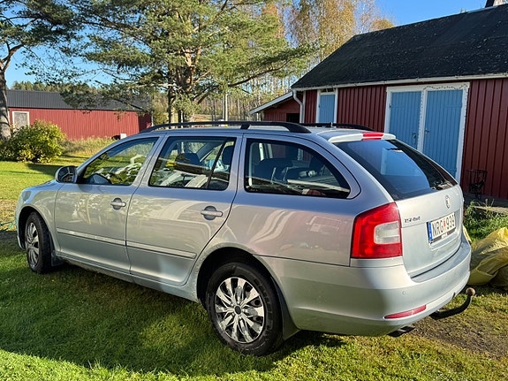 Skoda Octavia 3 of 14