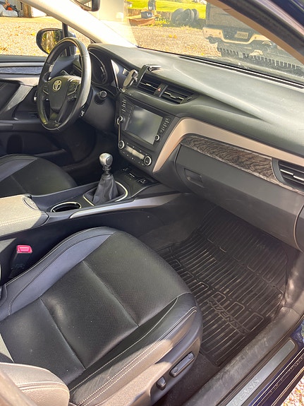 Toyota Avensis 6 of 7