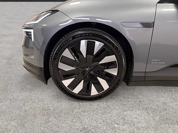 Polestar 4 21 of 22