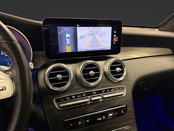 Mercedes-Benz GLC300 d 14 of 18
