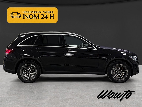 Mercedes-Benz GLC300 d 3 of 18