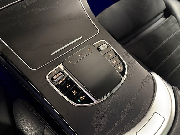 Mercedes-Benz GLC300 d 13 of 18